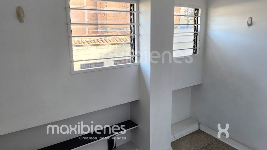 Oficina en arriendo en Prado, Bello, 21 m² · foto 6 de 7