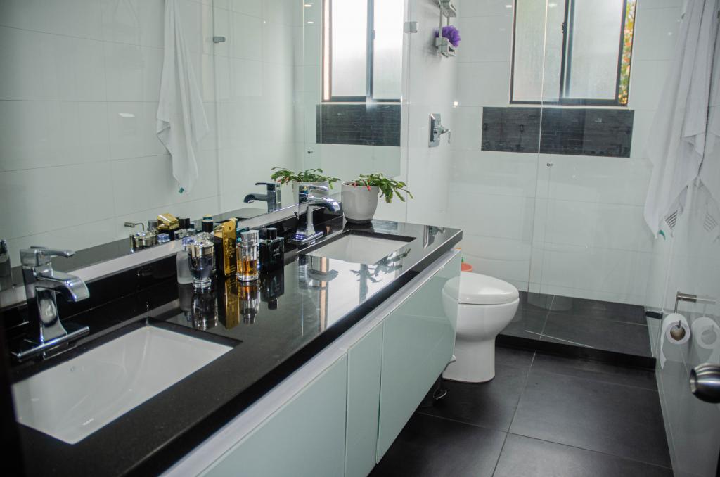 Apartamento en venta en Santa Barbara Occidental, Bogotá · foto 13 de 22