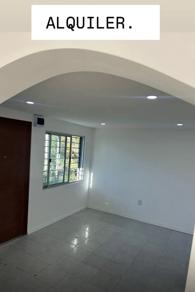 ALQUILER EN BELVEDERE, 2 DORMITORIOS, PLANTA BAJA INTERIOR, GRAN PATIO EXCLUSIVO, SIN GASTOS