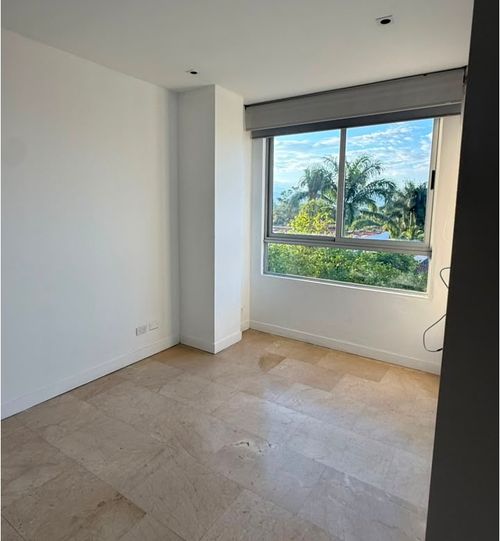 Apartamento de 3 alcobas en venta en Ciudad Jardin, Cali, 220 m² · foto 15 de 24