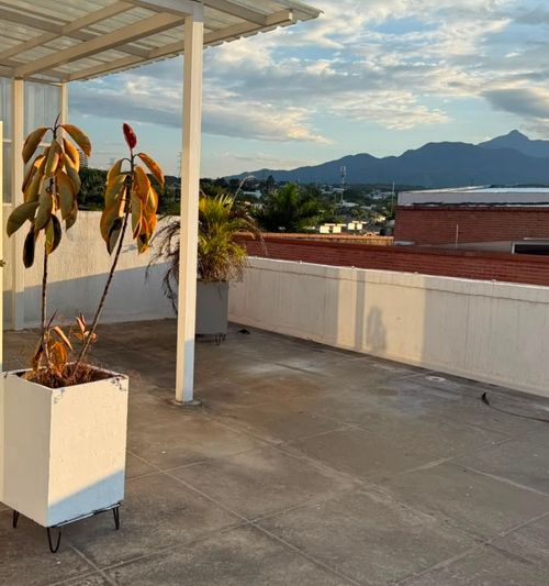 Apartamento de 3 alcobas en venta en Ciudad Jardin, Cali, 220 m² · foto 19 de 24