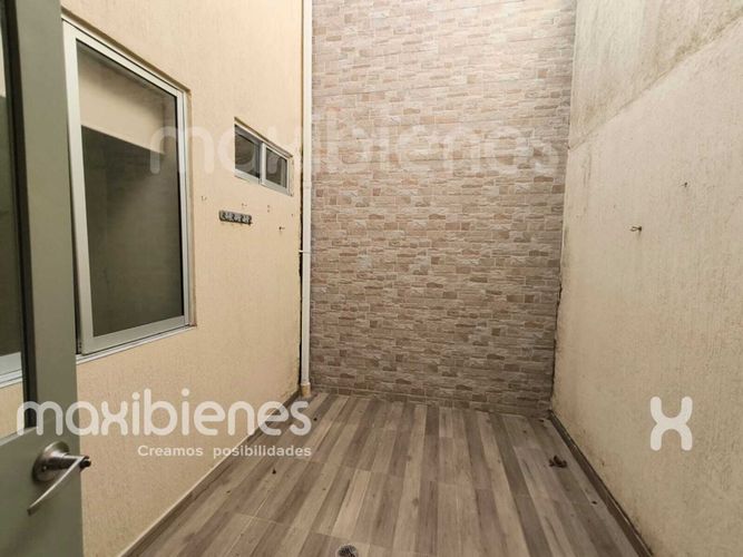 Apartamento de 3 alcobas en arriendo en El Salvador, Apartado, 75 m² · foto 2 de 24