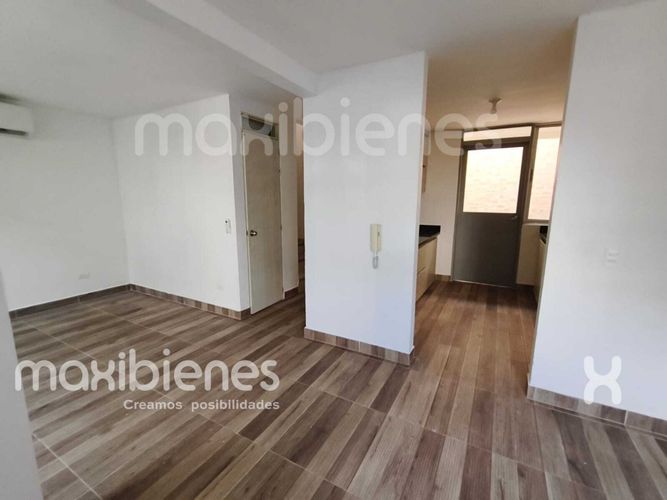 Apartamento de 3 alcobas en arriendo en El Salvador, Apartado, 75 m² · foto 6 de 24