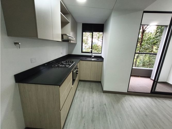 Apartamento de 3 alcobas en arriendo en Vía Las Palmas, Medellín, 80 m² · foto 7 de 24