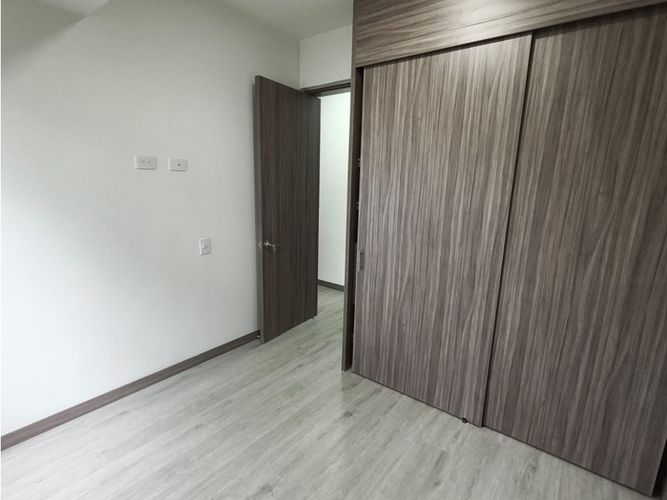 Apartamento de 3 alcobas en arriendo en Vía Las Palmas, Medellín, 80 m² · foto 21 de 24