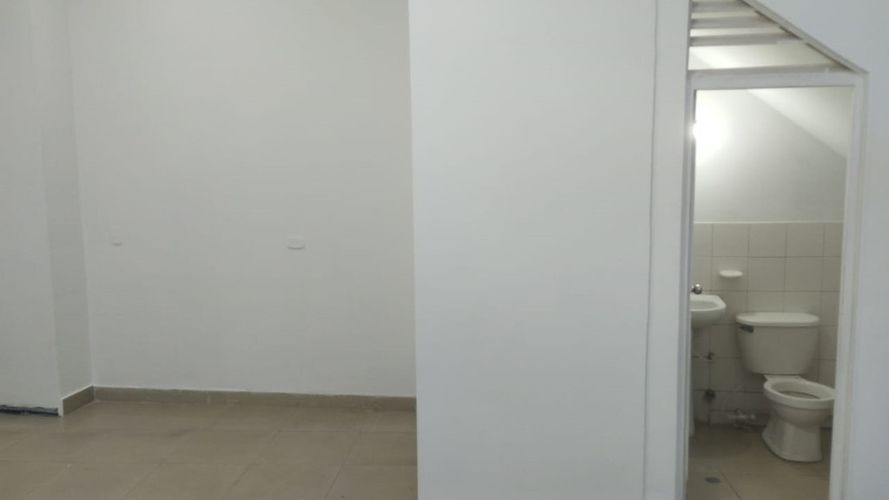 Local en venta en Versalles, Cali, 275 m² · foto 8 de 20