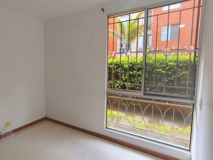 Apartamento en venta en La Hacienda, Cali · foto 3 de 14