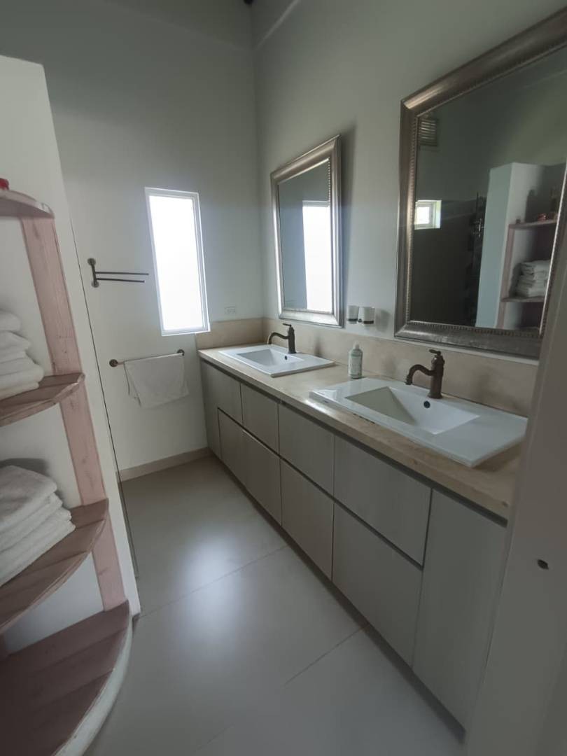 Casa en arriendo en La Reforma, Cali · foto 16 de 23