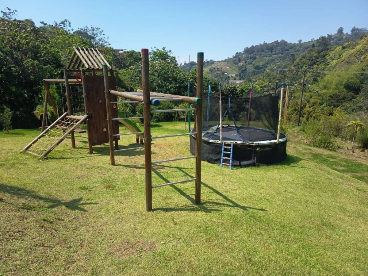 Casa en arriendo en La Reforma, Cali · foto 18 de 23