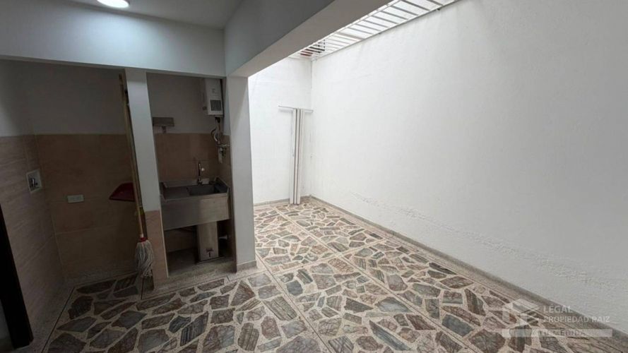 Local en arriendo en Laureles, Medellín, 120 m² · foto 6 de 13