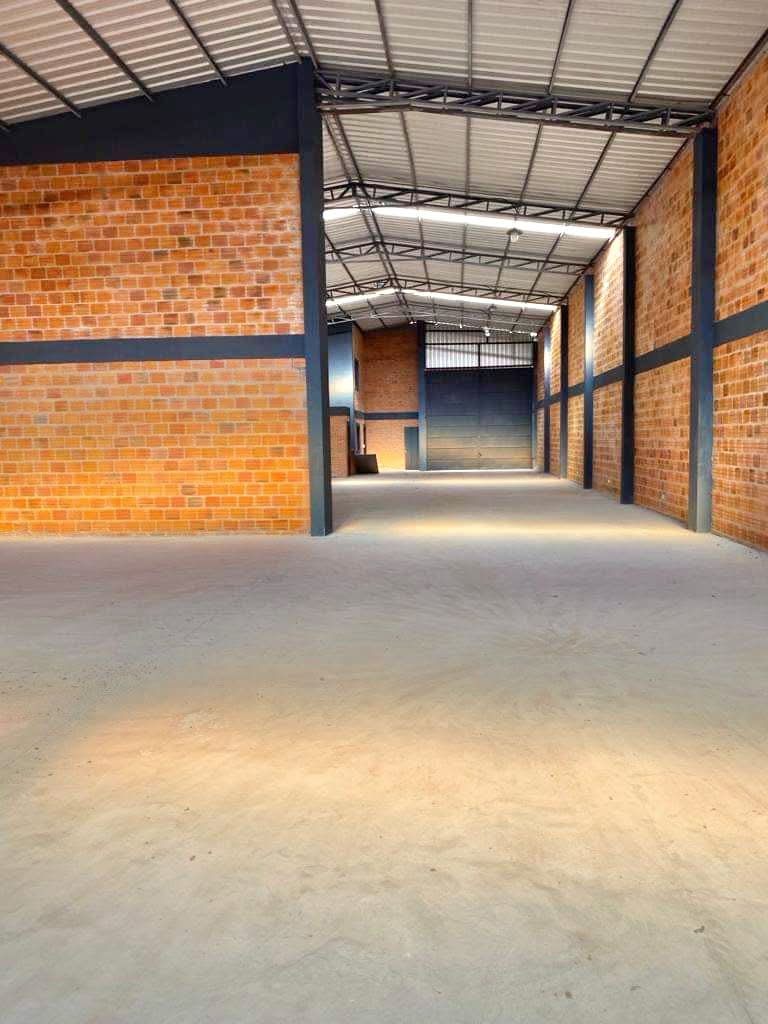 En Venta 2 Depósitos en Mariano Roque Alonso V079 — foto 2