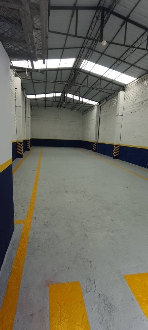 Bodega en venta en San Judas Tadeo I, Cali, 154 m² · foto 8 de 8
