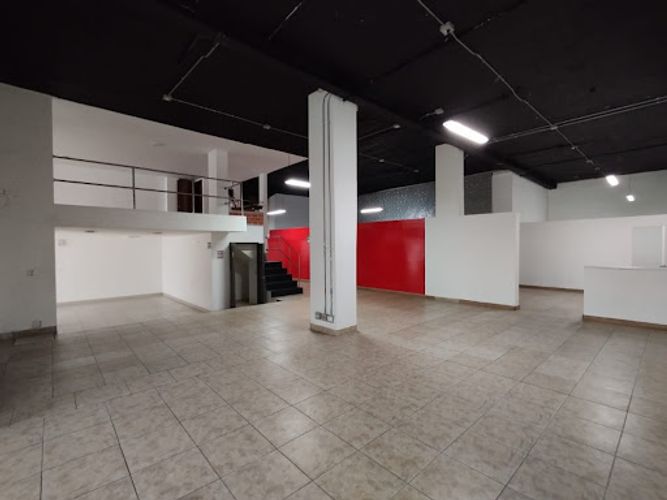 Bodega en arriendo en Campo Amor, Medellín, 1000 m² · foto 7 de 18