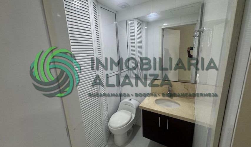 Oficina en venta en Sotomayor, Piedecuesta, 147 m² · foto 9 de 11