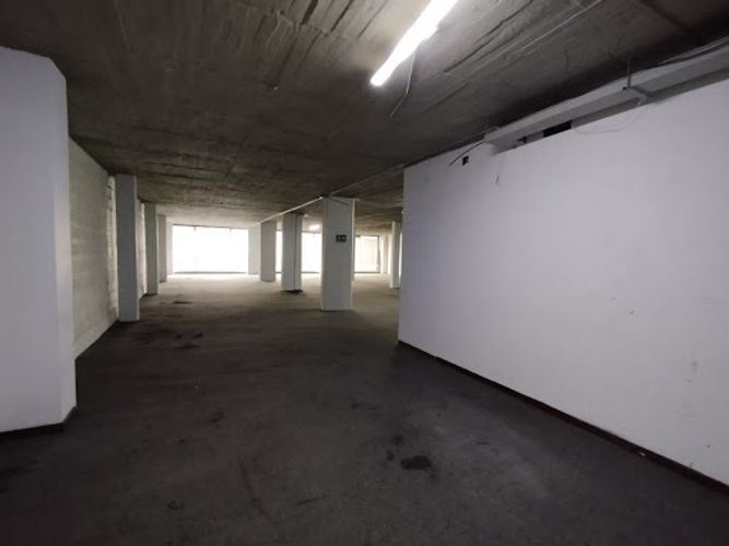 Bodega en arriendo en Campo Amor, Medellín, 1000 m² · foto 15 de 18