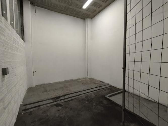 Bodega en arriendo en Campo Amor, Medellín, 1000 m² · foto 16 de 18