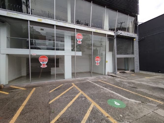 Bodega en arriendo en Campo Amor, Medellín, 1000 m² · foto 18 de 18