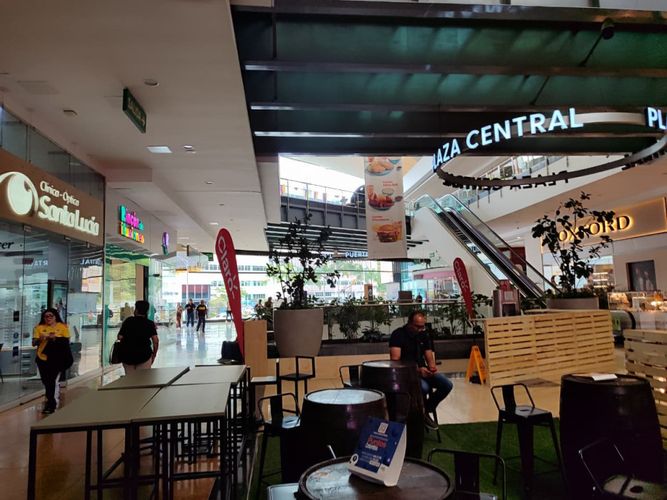 Local en venta en El Poblado, Medellín, 130 m² · foto 5 de 21