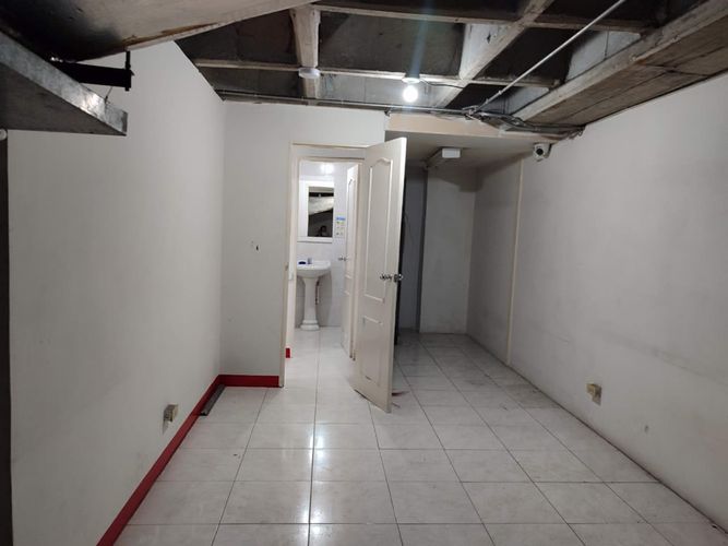 Local en venta en El Poblado, Medellín, 130 m² · foto 20 de 21