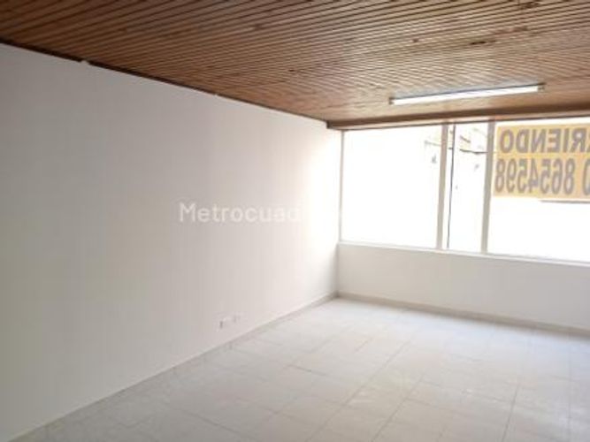 Apartaestudio en venta en Chapinero, Bogotá, 27 m² · foto 3 de 15