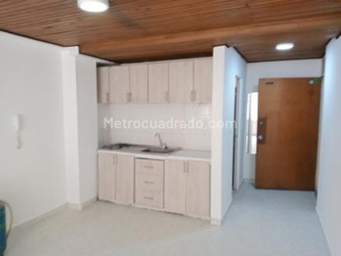 Apartaestudio en venta en Chapinero, Bogotá, 27 m² · foto 5 de 15