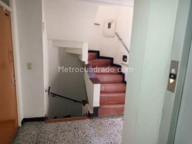 Apartaestudio en venta en Chapinero, Bogotá, 27 m² · foto 12 de 15