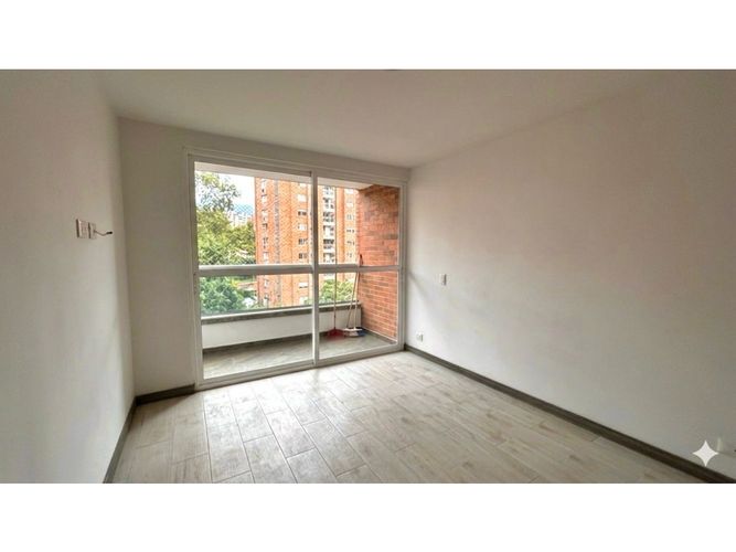 Apartamento de 2 alcobas en venta en La Pilarica, Medellín, 72 m² · foto 14 de 19