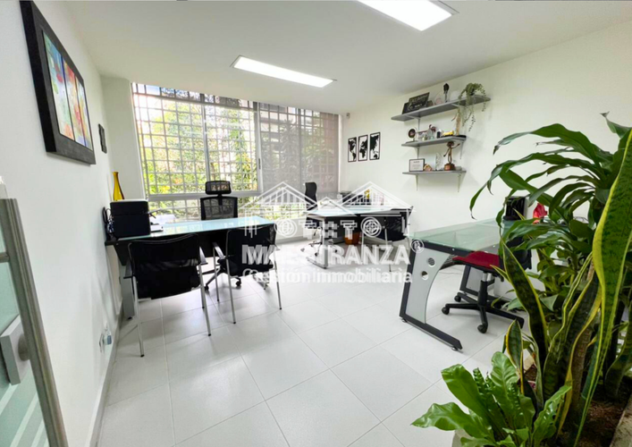 Oficina en venta en La Florida, Medellín, 157 m² · foto 8 de 24