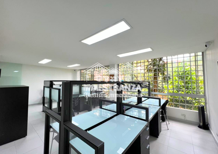 Oficina en venta en La Florida, Medellín, 157 m² · foto 11 de 24