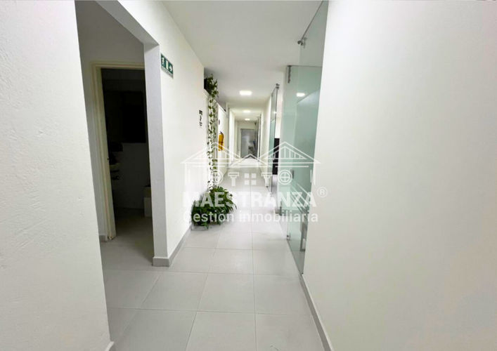 Oficina en venta en La Florida, Medellín, 157 m² · foto 12 de 24