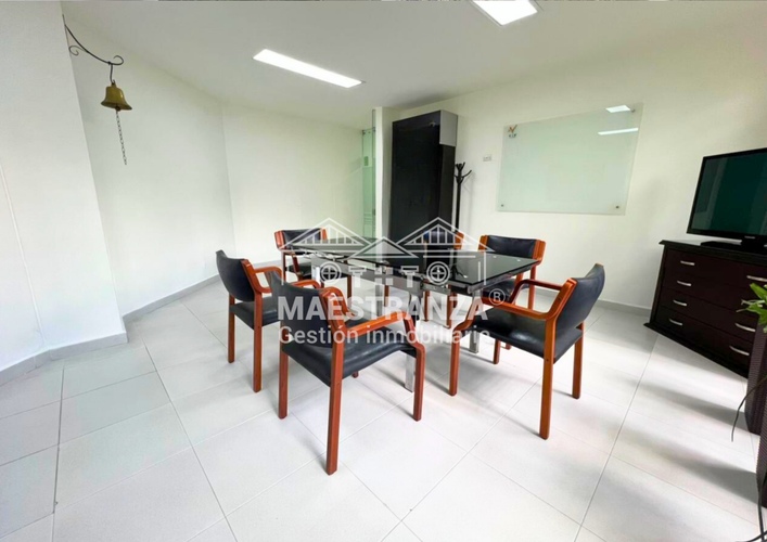Oficina en venta en La Florida, Medellín, 157 m² · foto 13 de 24