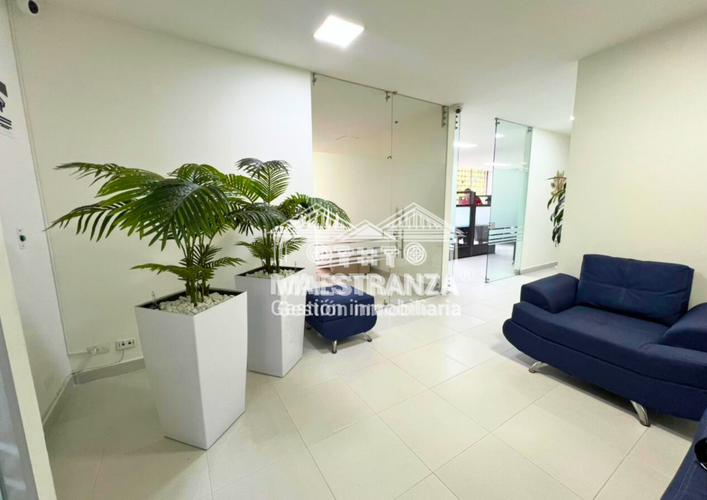 Oficina en venta en La Florida, Medellín, 157 m² · foto 18 de 24