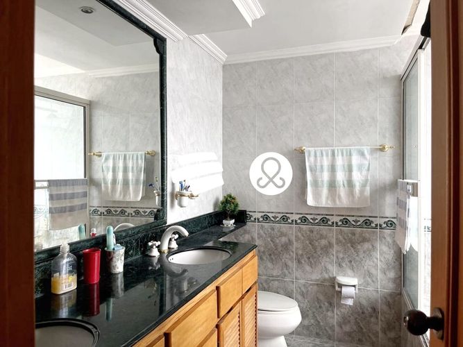 Apartamento de 2 alcobas en venta en Los Balsos, Medellín, 250 m² · foto 7 de 10