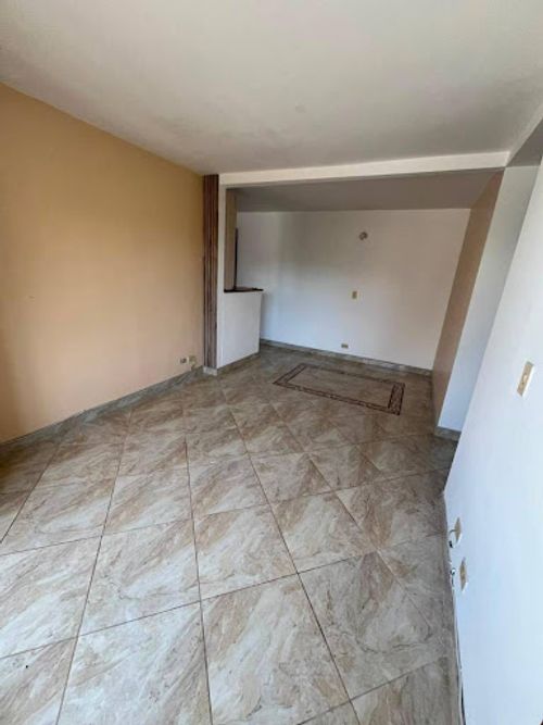 Apartamento de 3 alcobas en arriendo en El Rodeo, Medellín, 66 m² · foto 11 de 12