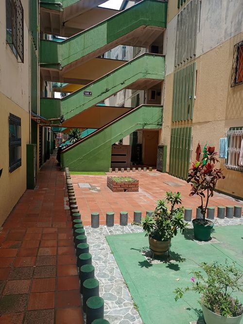 Apartamento de 3 alcobas en venta en Chiminangos Ii, Yumbo, 60 m² · foto 15 de 18