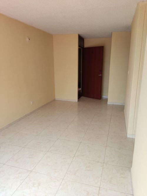 Apartamento de 3 alcobas en venta en Ciudadela Floralia, Cali, 60 m² · foto 3 de 9