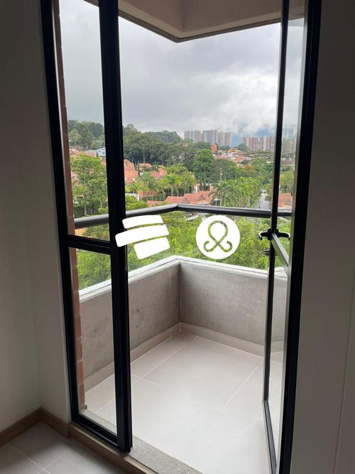 Apartamento de 2 alcobas en venta en La Chinca, La Estrella, 63 m² · foto 3 de 9