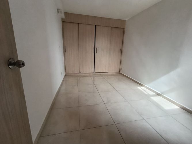 Apartamento de 2 alcobas en arriendo en Simon Bolivar, Medellín, 45 m² · foto 11 de 13