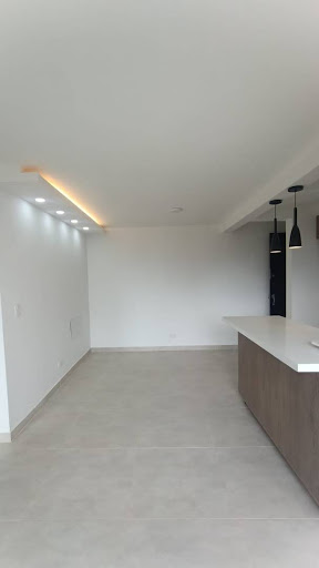 Apartamento en arriendo en Cimarronas, Rionegro · foto 5 de 10