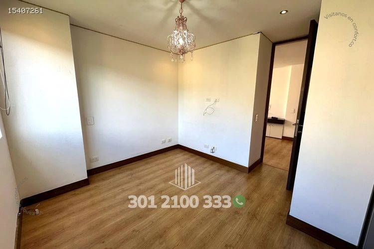 Apartamento de 2 alcobas en arriendo en El Tesoro, Medellín, 127 m² · foto 12 de 24