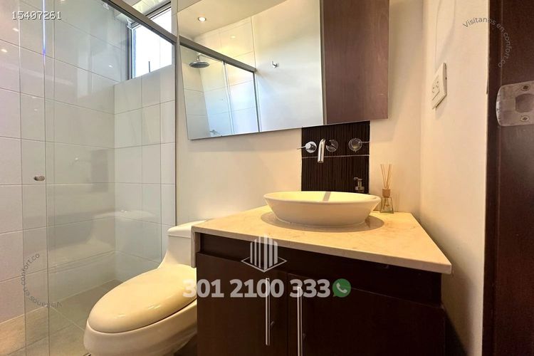 Apartamento de 2 alcobas en arriendo en El Tesoro, Medellín, 127 m² · foto 16 de 24