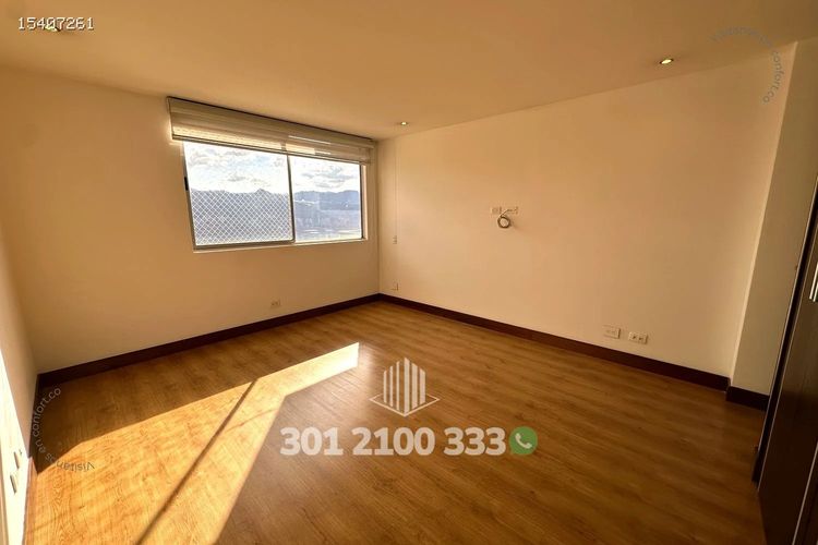 Apartamento de 2 alcobas en arriendo en El Tesoro, Medellín, 127 m² · foto 20 de 24