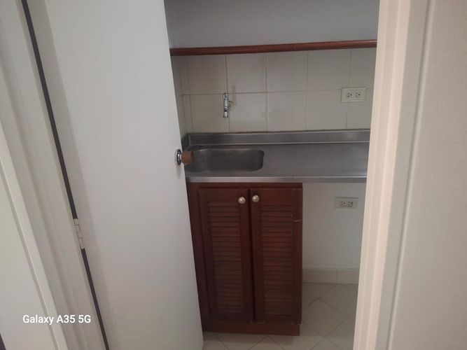 Oficina en arriendo en Alejandría, Medellín, 52 m² · foto 4 de 15