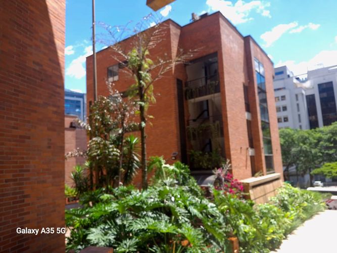 Oficina en arriendo en Alejandría, Medellín, 52 m² · foto 10 de 15