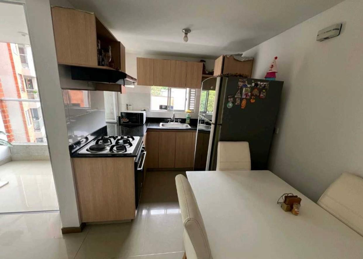 Apartamento en venta en Las Antillas, Envigado · foto 2 de 8