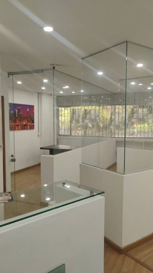 Oficina en arriendo en Manila, Medellín, 60 m² · foto 2 de 6