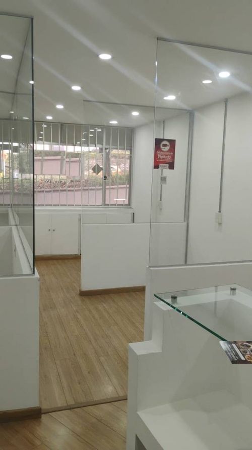Oficina en arriendo en Manila, Medellín, 60 m² · foto 5 de 6
