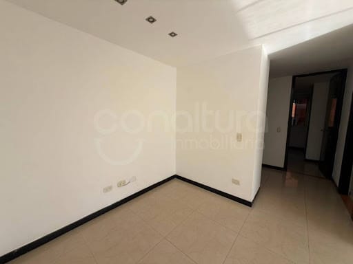 Apartamento de 3 alcobas en arriendo en Las Palmas, Medellín, 162 m² · foto 6 de 21