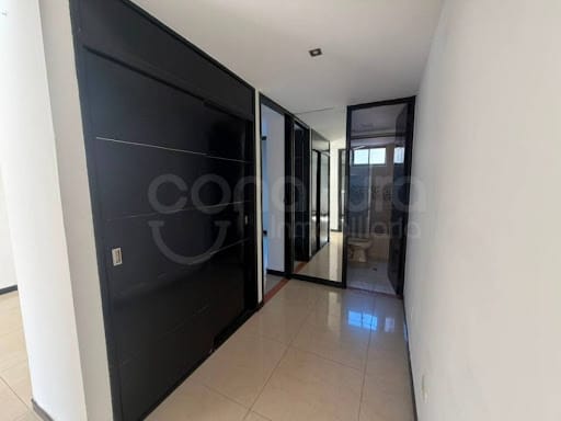 Apartamento de 3 alcobas en arriendo en Las Palmas, Medellín, 162 m² · foto 9 de 21