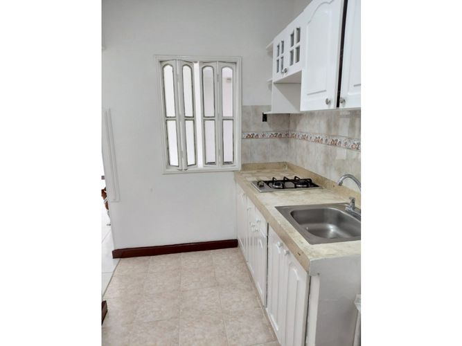 Edificio en venta en San Fernando Viejo, Cali, 660 m² · foto 7 de 10